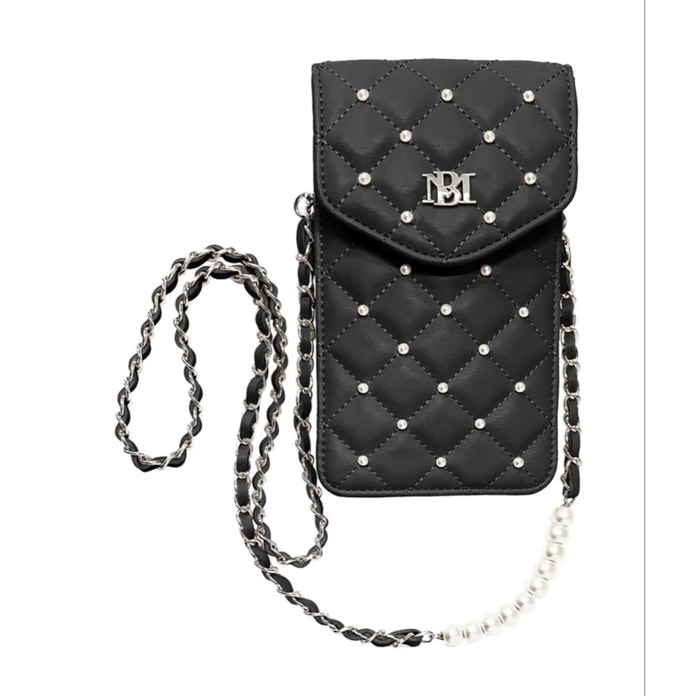Badgley Mischka Black Pearls Phone Case One Size